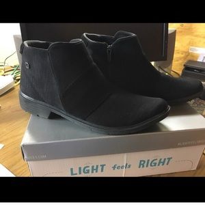 BZees Black Billy Goat Boots 10W